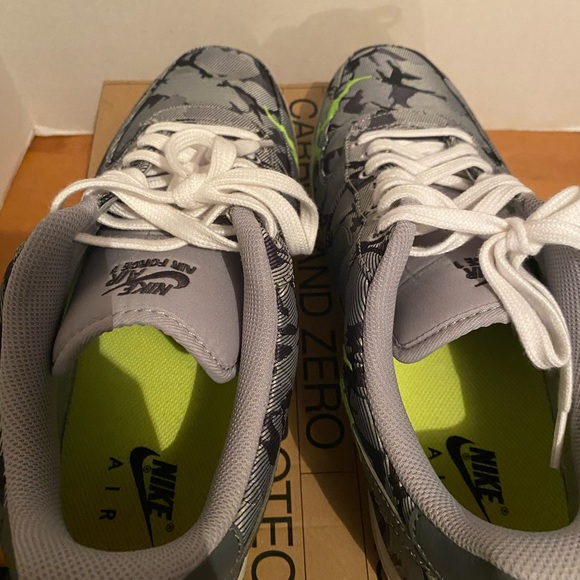 Nike AF1 Low '07 LX Light Smoke Grey Camo Embroidery size 12 EUC shoes sneaker - Picture 7 of 10